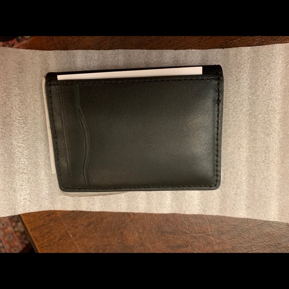 Men’s Magnetic Card Holder - Picture 2 of 4